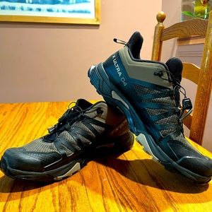 Salomon X ULTRA 4
Men's Hiking Shoes